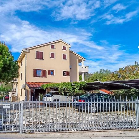 Marina Apartment Baška Екстериор снимка
