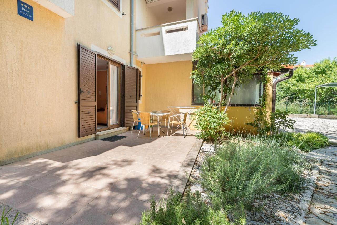 Marina Apartment Baška Екстериор снимка